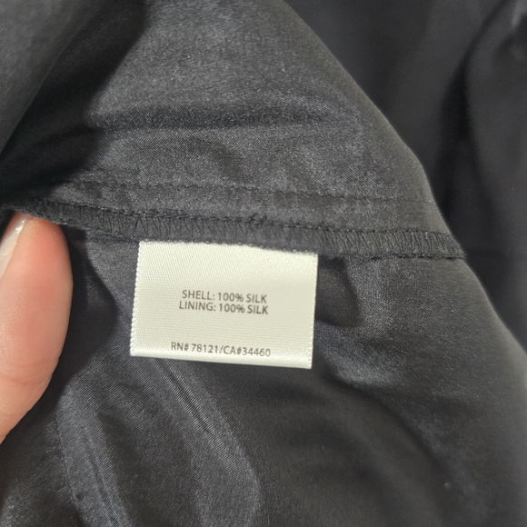 Eileen Fisher 100% Silk Dress Size L Sheer Georgette Tiered Layered Shift Black‎ - Picture 9 of 10